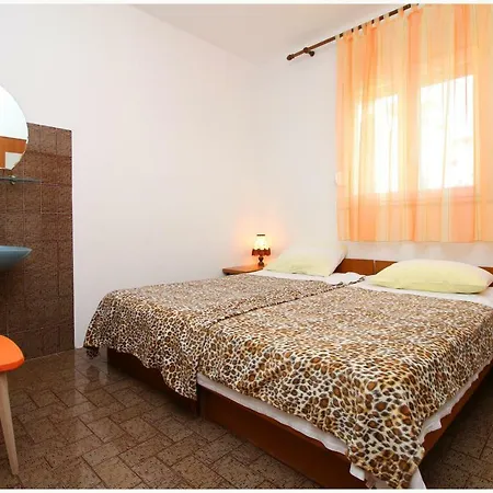 Apartments Ivan Perkov Tomas Bilo Primošten Buitenkant foto